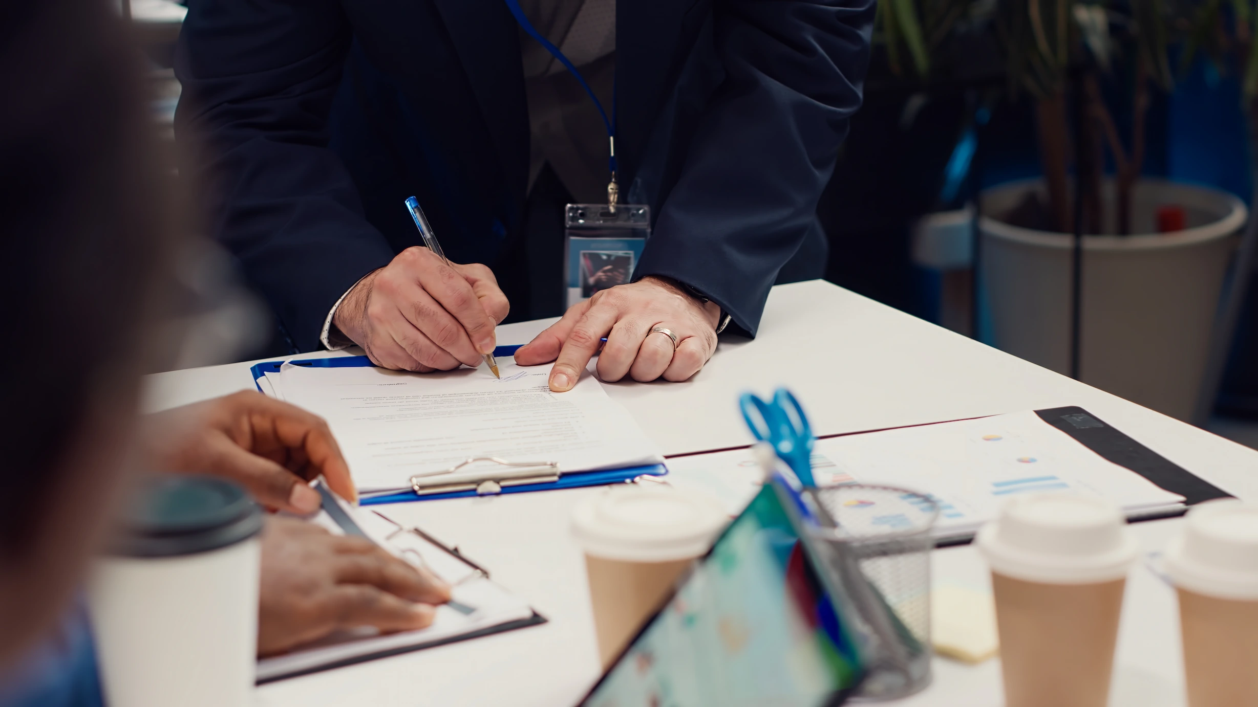 ký hồ sơ thành lập doanh nghiệp